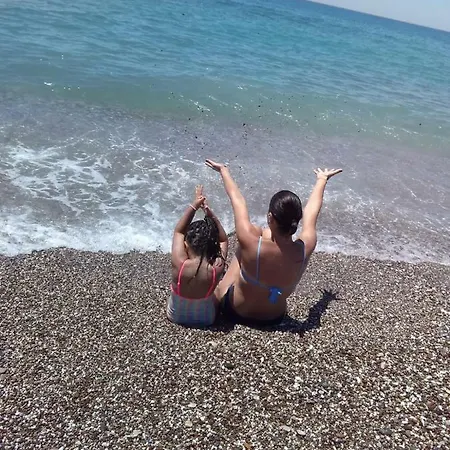 Nostalgia World Hotel 3*