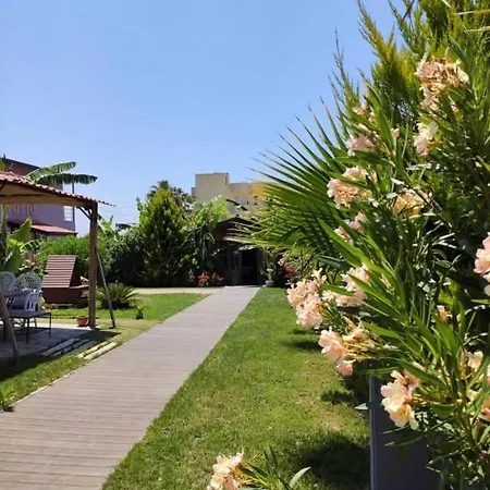 Hotel Nostalgia World Boutique Kızılot