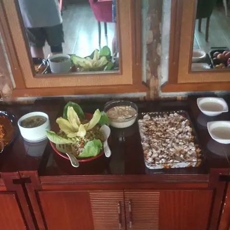 Nostalgia World Hotel