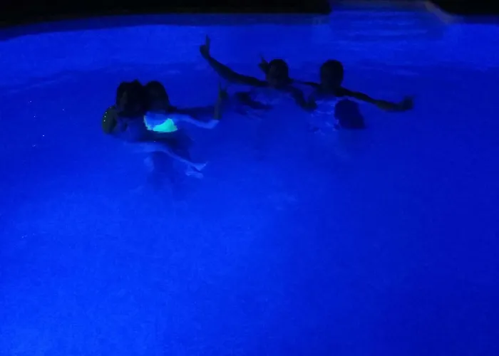 Nostalgia World Hotel 3*