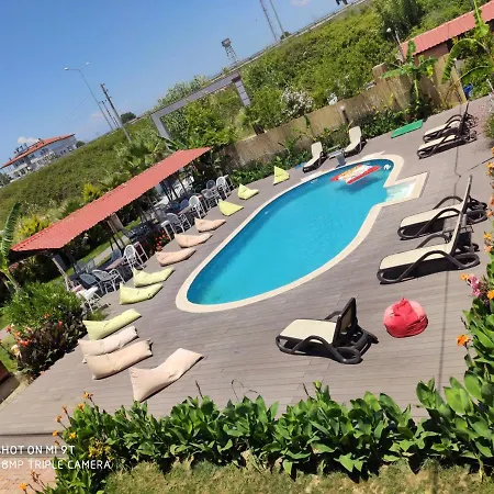 酒店 Nostalgia World